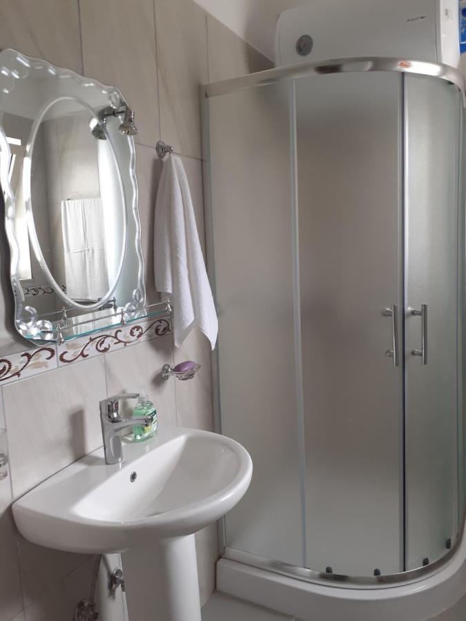 Drini Apartments Permet Bagian luar foto