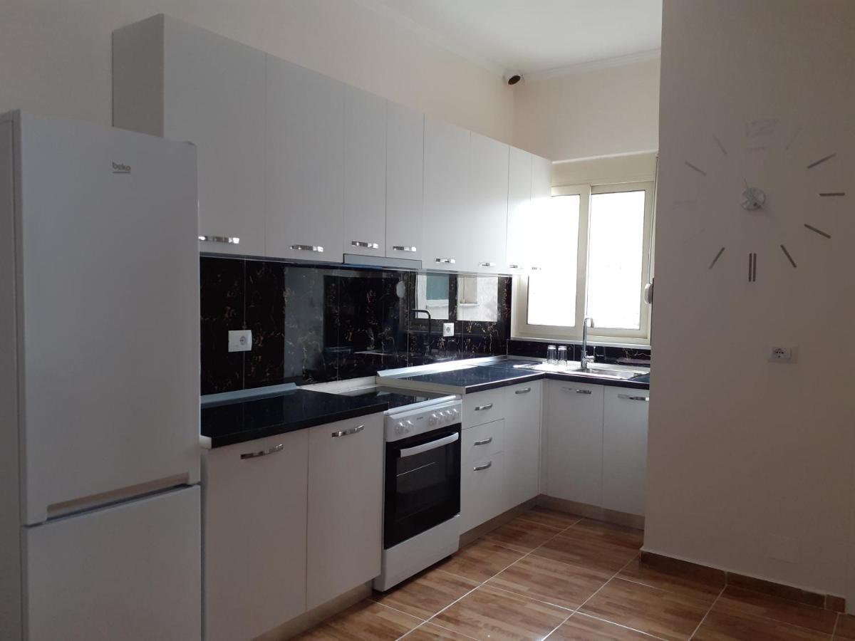 Drini Apartments Permet Bagian luar foto