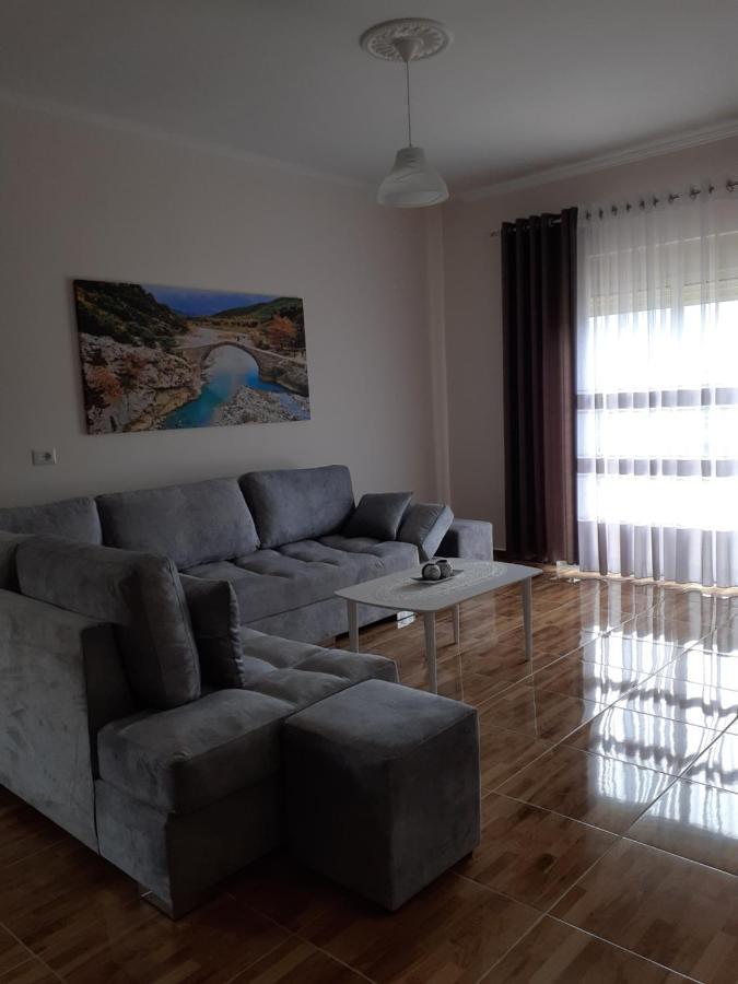 Drini Apartments Permet Bagian luar foto