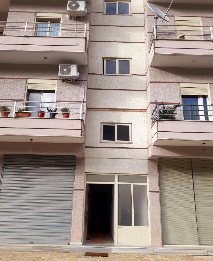 Drini Apartments Permet Bagian luar foto
