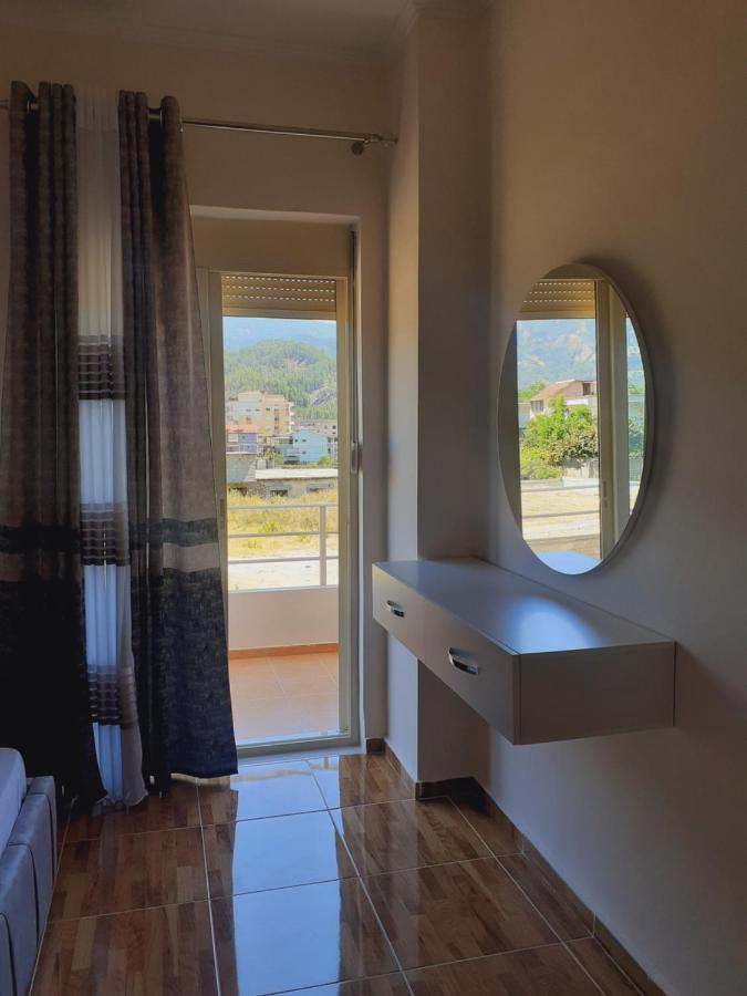 Drini Apartments Permet Bagian luar foto